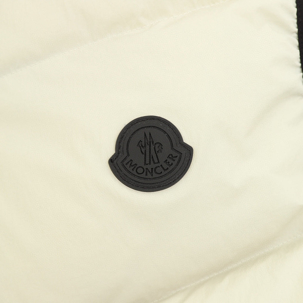 Moncler Black-Badge Hooded Down Vest - Ivory - detail 2