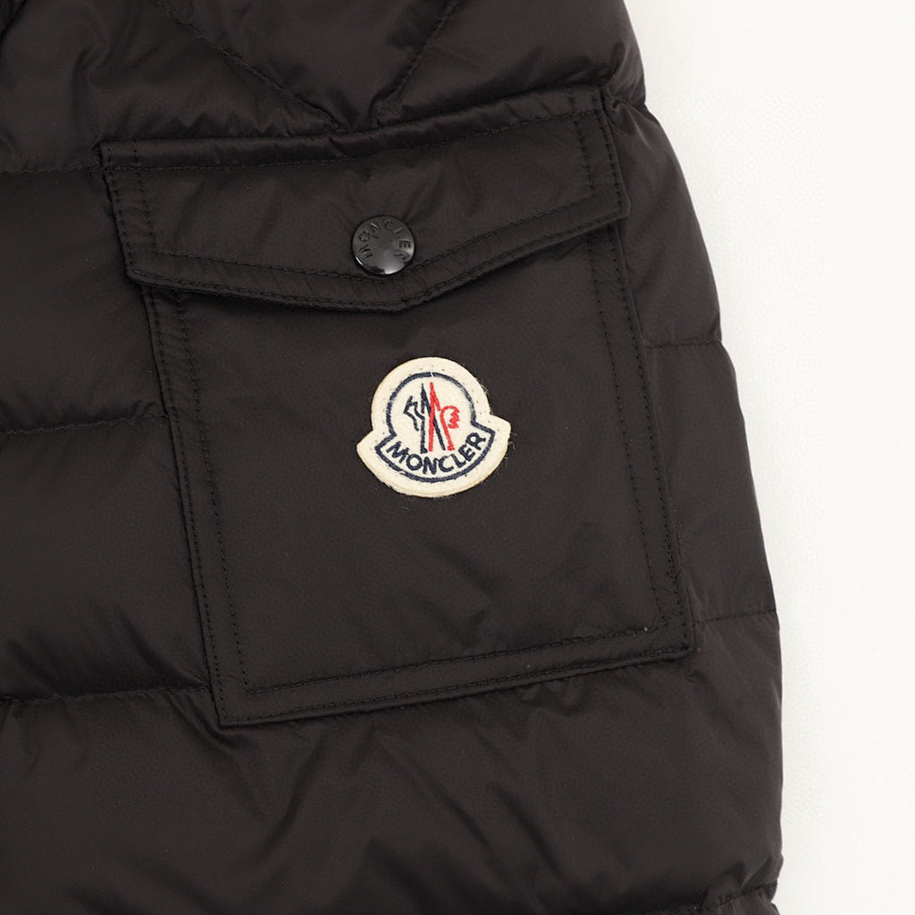 Moncler Horizontal-Quilt Hooded Down Jacket - Black - detail 3